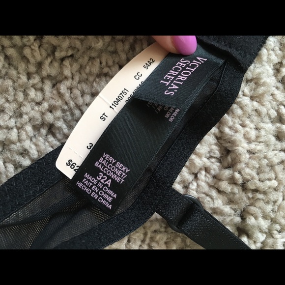 Victoria’s Secret Very Sexy balconet bra - Picture 5 of 6